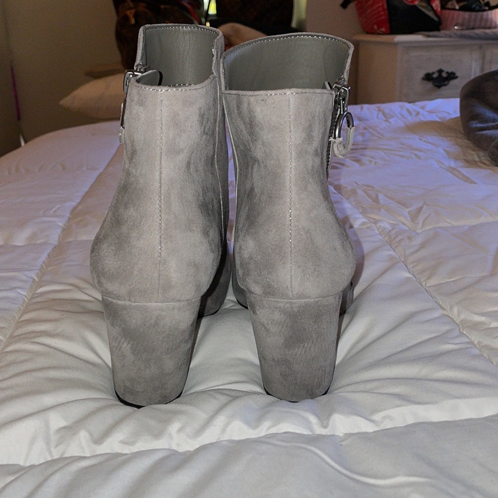 Booties - Picture 4 of 8